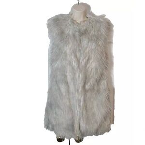Brandon Thomas Faux Fur Vest in grey